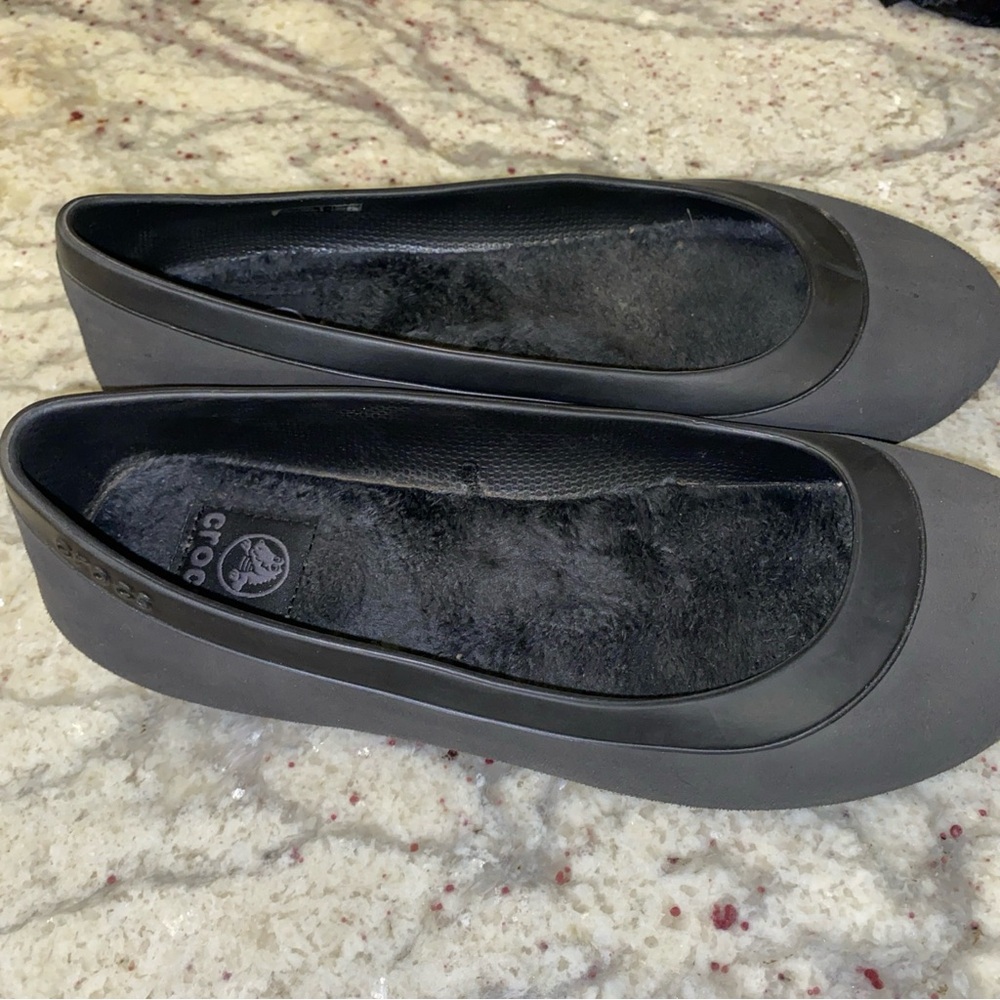 Crocs Mammoth ballerina flats used Sz 8 black